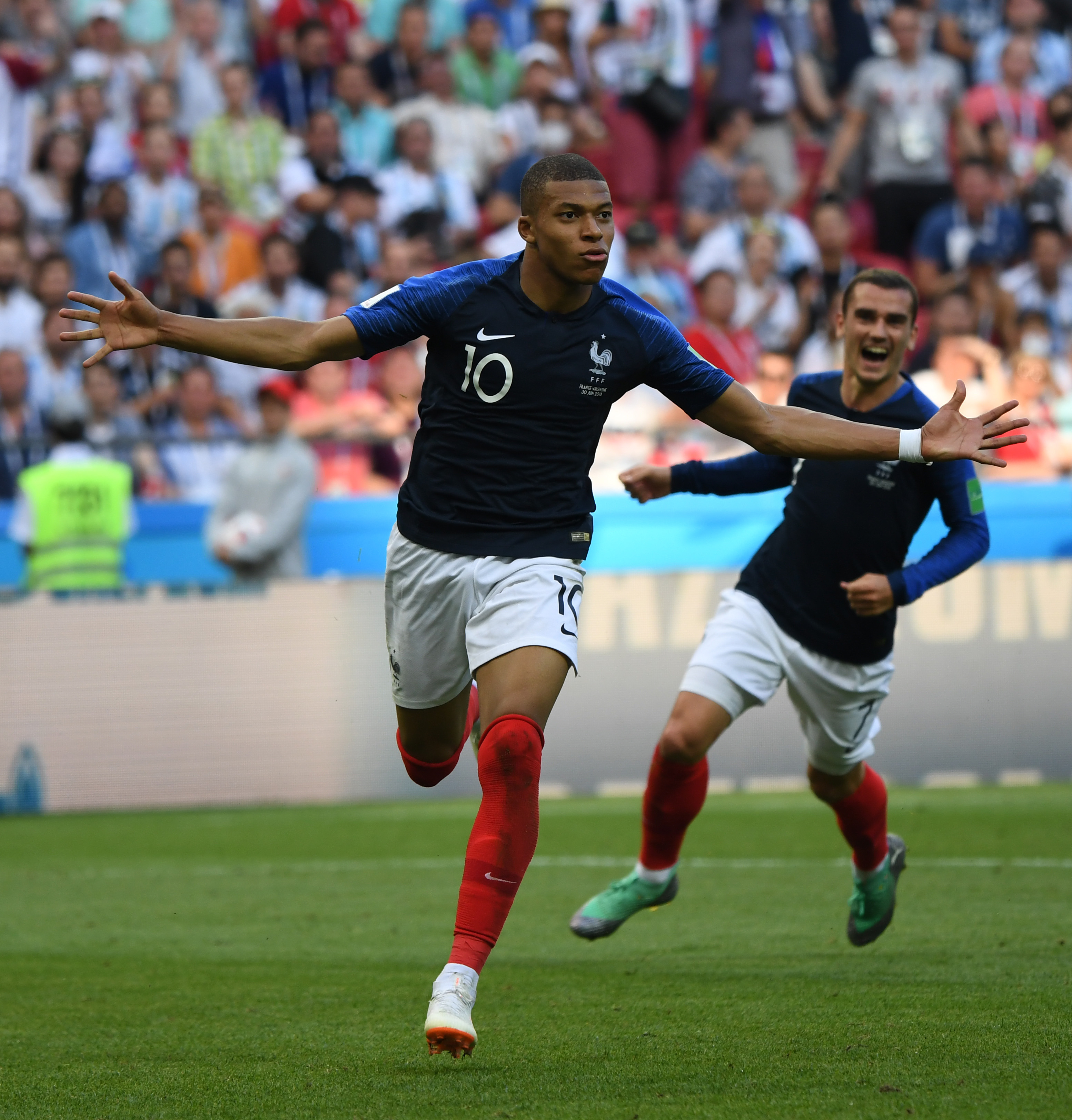 姆巴佩新星晋级下一阶段表现突出，瑞士队前途光明！的简单介绍-九游会入口