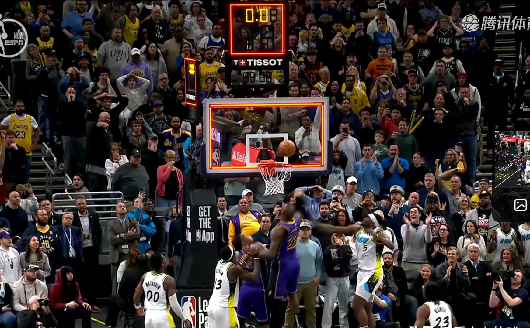 詹姆斯意外战胜塞尔维亚队,反败为胜引爆全场!-九游会