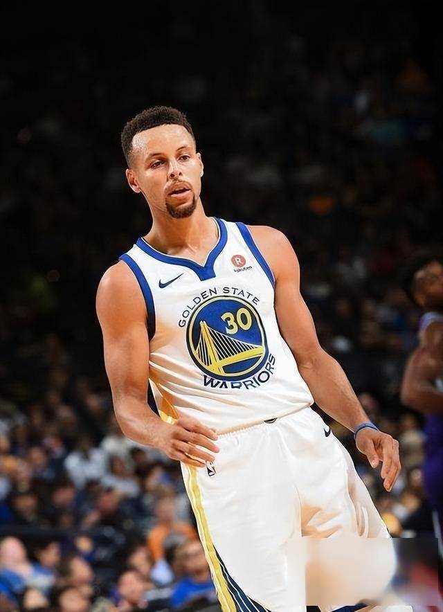 库里连续七场比赛得分超过锐不可当，热火不断突破！的简单介绍-九游会正规版