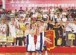  拳击淘汰赛掀起高潮，岭东雷豹队读秒扳平关中雄狮队，高压逼抢奏功——冲刺阶段不容有失-九游会入口