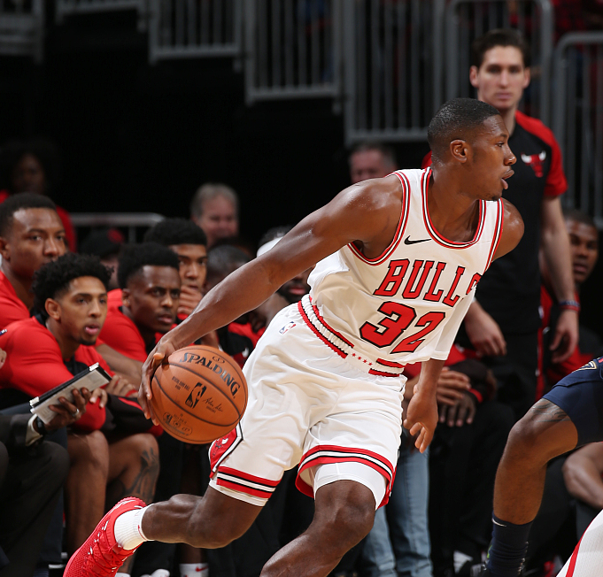 包含窗口期突围战来临，芝加哥公牛围绕意甲外线爆发，气氛紧张，数据趋势出现新变化的词条-九游会足球官网